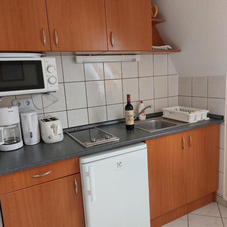 Erika Apartmanhazak Heviz Exterior photo