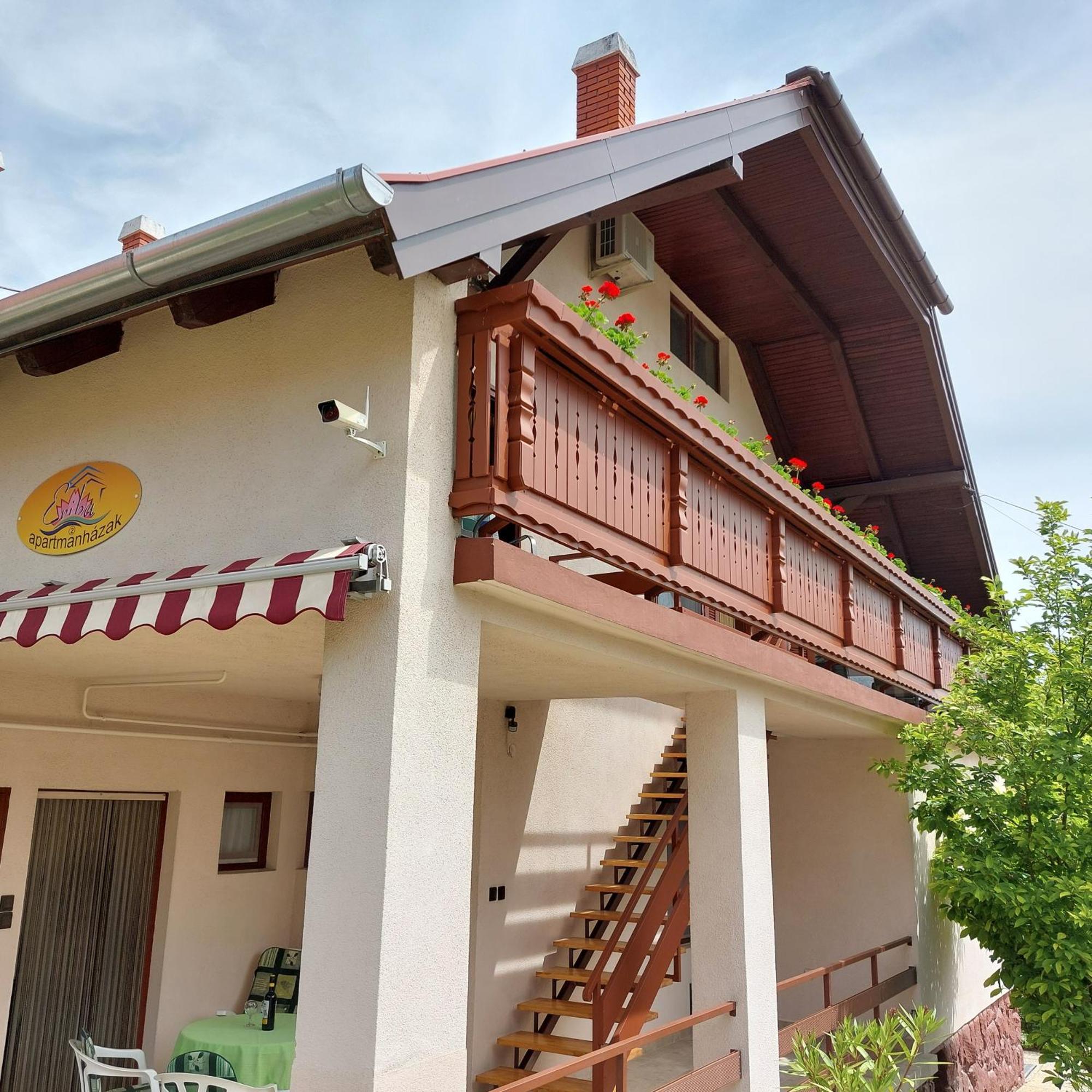 Erika Apartmanhazak Heviz Exterior photo